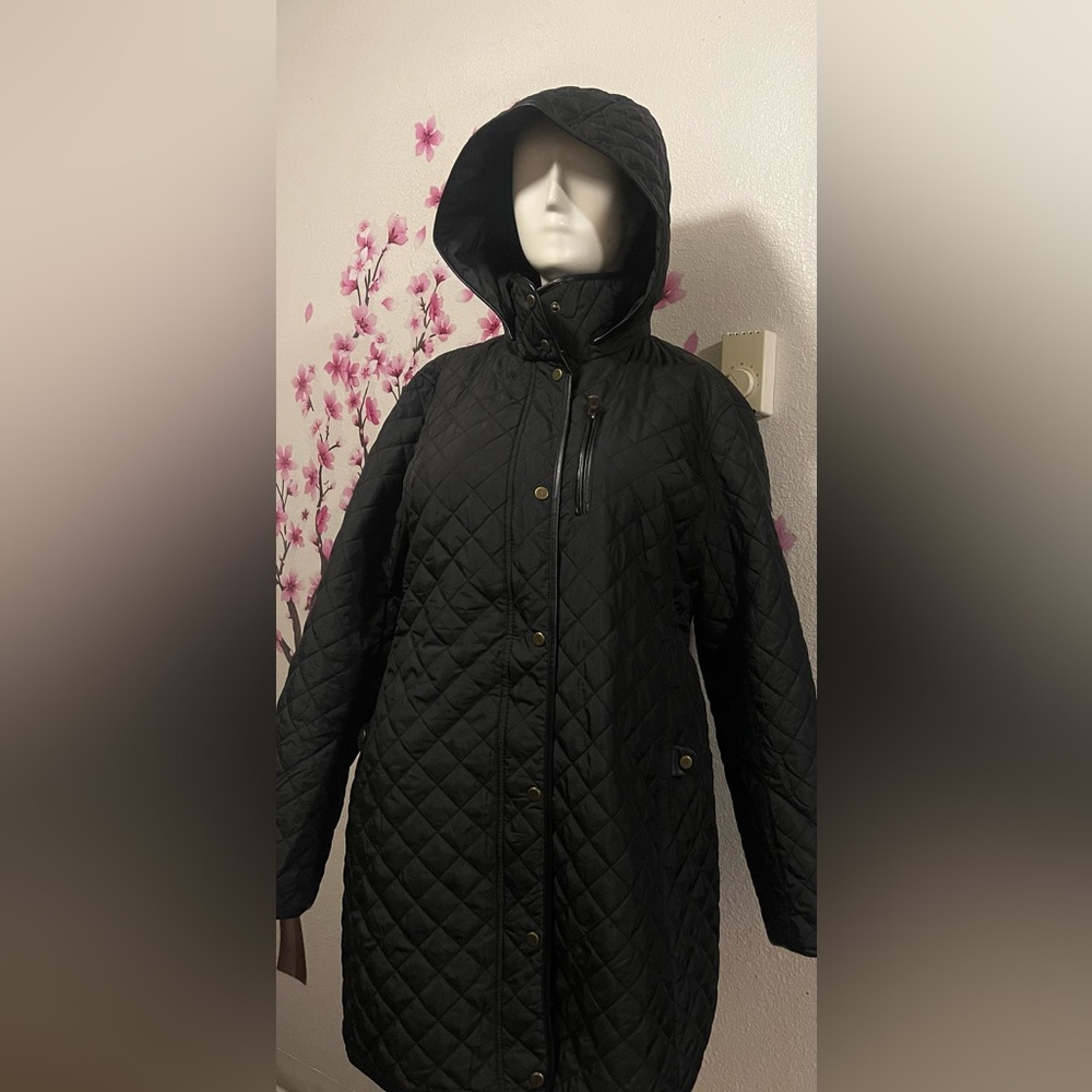 Ralph Lauren Black Puffer Jacket with Diamond Quilting